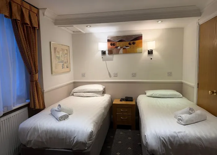 Hyde Park Radnor Hotel B&B Londyn