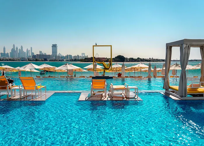 C Central Hotel And Resort The Palm Dubaj