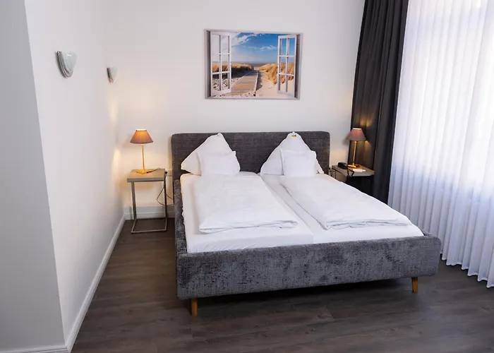 Hotel Alpha Hanower