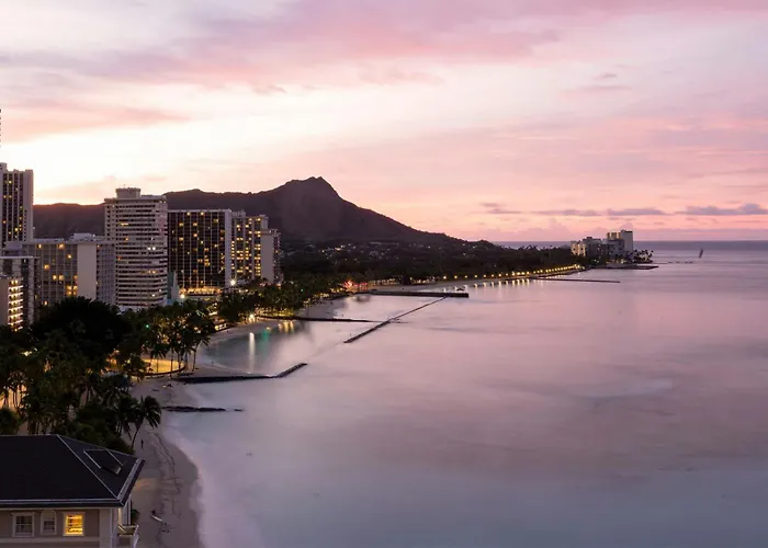 Moana Surfrider, A Westin Resort & Spa, Waikiki Beach Honolulu