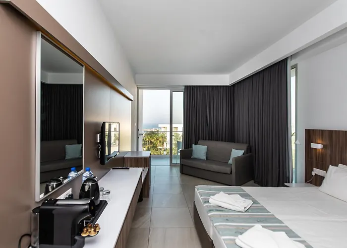 Eleana Hotel Ajia Napa