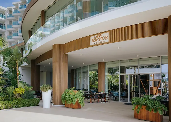 Nissiblu Beach Resort Ajia Napa