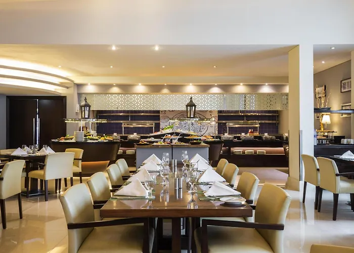 Novotel Deira Creekside Dubaj