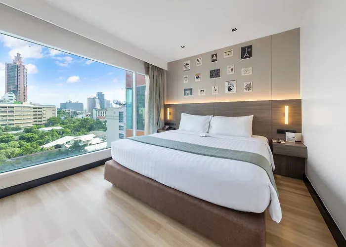 Golden Tulip Mandison Suites Bangkok