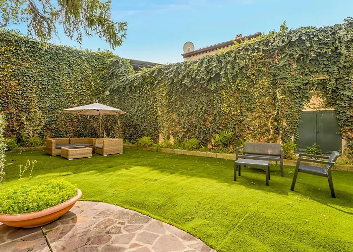 Aurora Garden Lodging - Rooms & Apartment Florencja