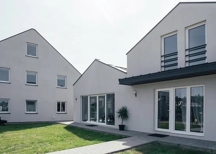 Słoneczna Bryza - domek, pokoje i apartamenty Gąski
