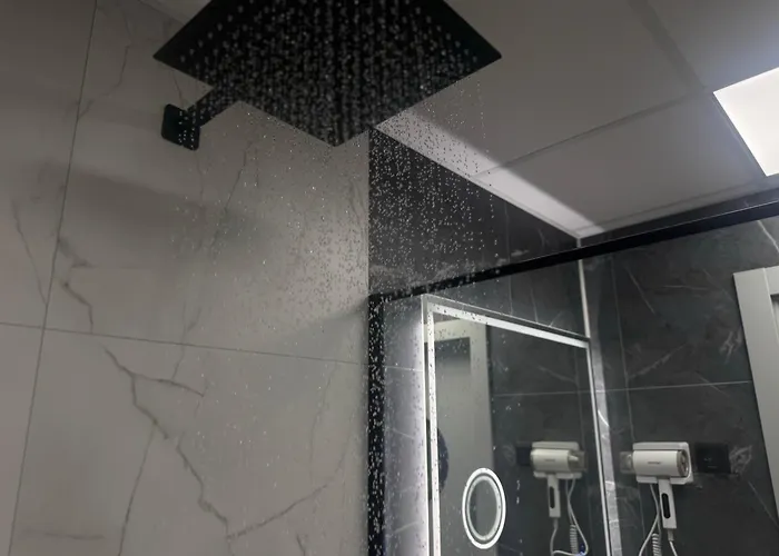 Hotel Capsbook Poznań Kopanina 2