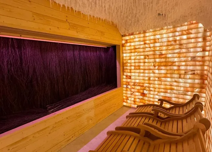 Hotel Ara - Dancing Club Restauracja Ara Jastrzębia Góra