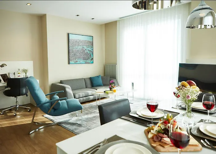 Fraser Place Anthill Stambuł