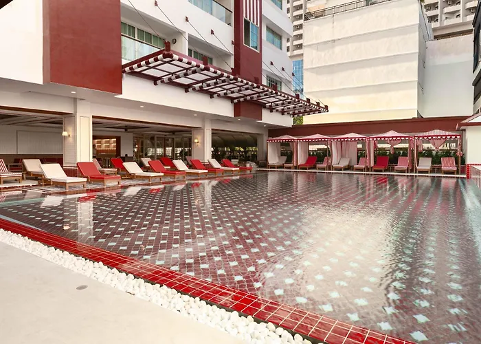 The Cruise Hotel Pattaya