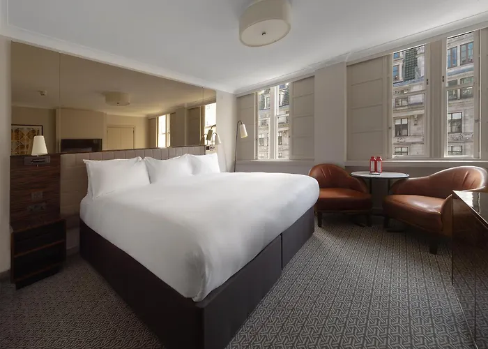 Strand Palace Londyn