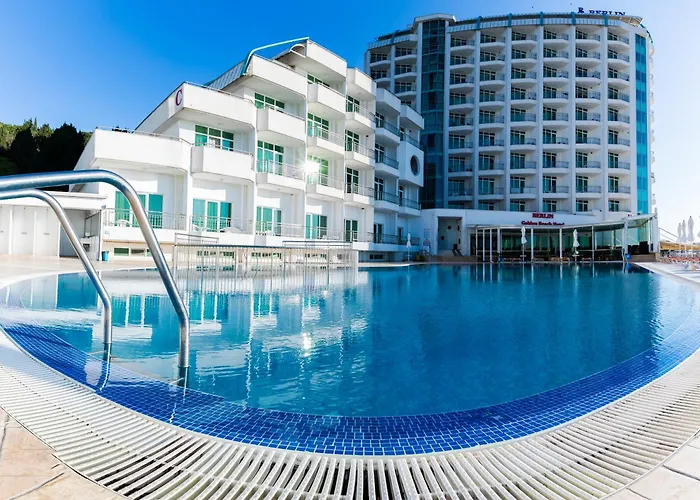 Berlin Golden Beach Hotel Złote Piaski