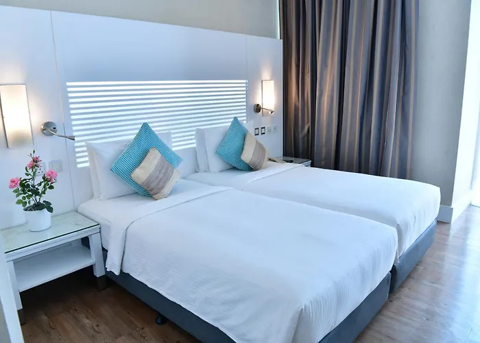 Holiday Villa Hotel & Residence City Centre Ad-Dauha