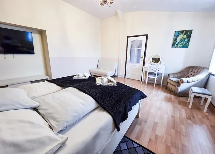 Hotel Komfort Inn - Dwór Hubertus Piekary Śląskie