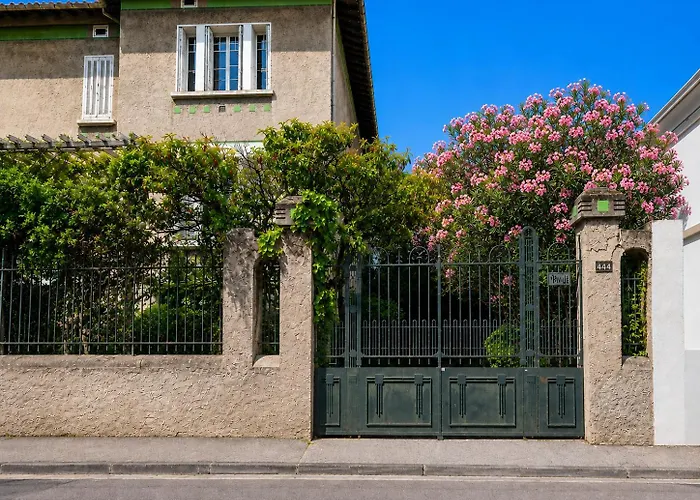Chambre Dans Villa Privee, Charme Et Confort Proche Velodrome & Plages - Parking Prive Marsylia