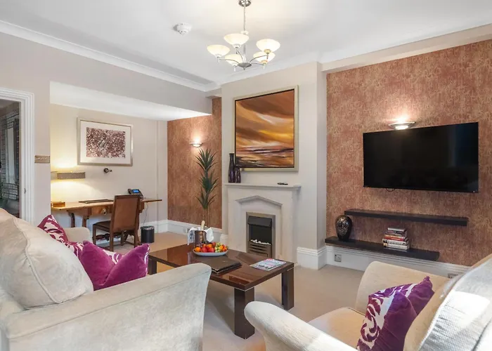 Beaufort House - Knightsbridge Londyn