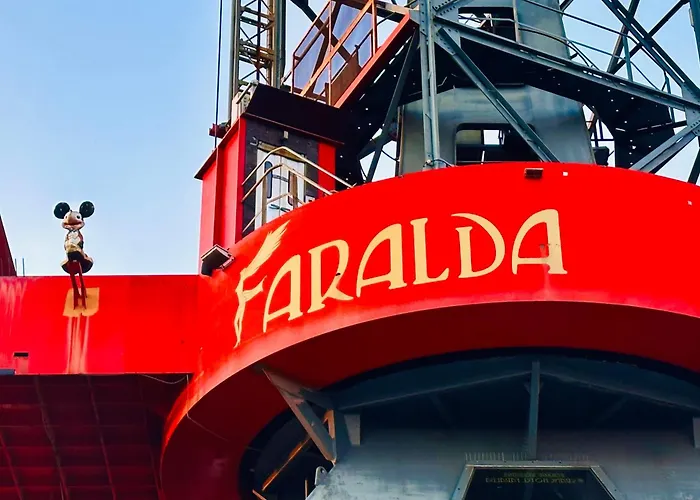 Faralda Crane Hotel Amsterdam