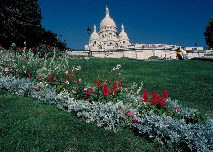 Hotel Ibis Paris Montmartre Sacre-Coeur
