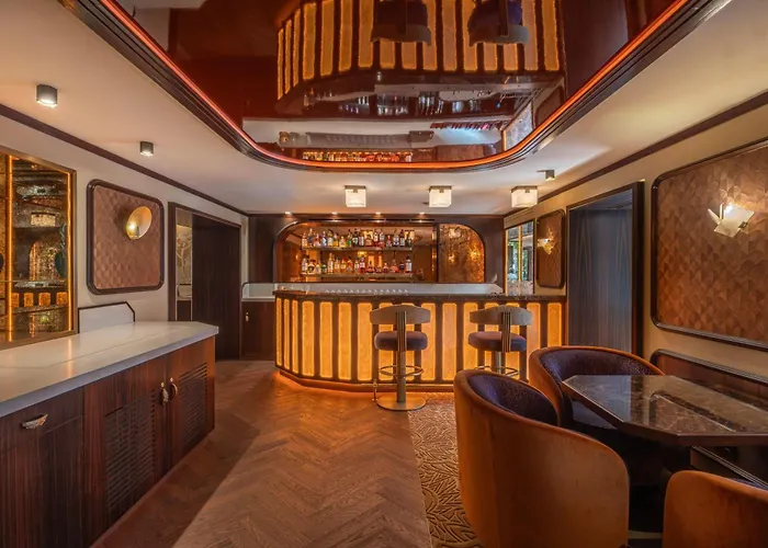 Hotel La Bourdonnais By Inwood Hotels Paryż
