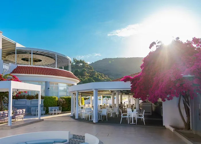 Meandros Boutique & Spa Hotel - Adults Only Kalamákion