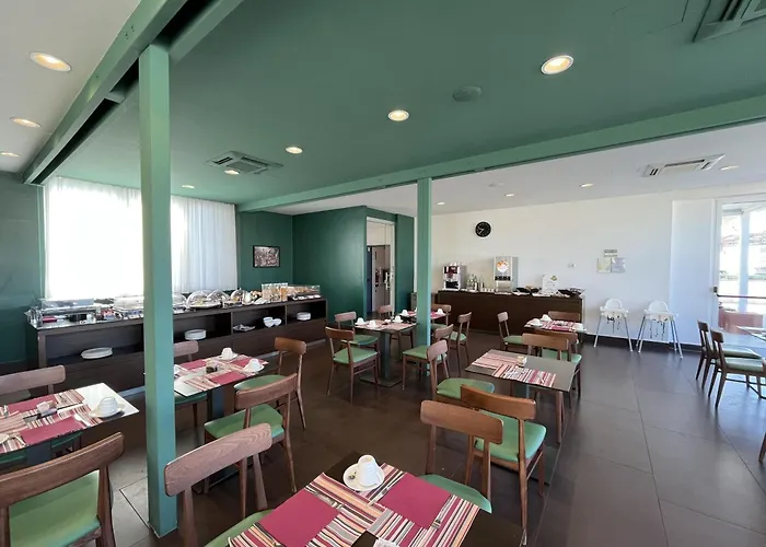 Best Western Plus Hotel Plaza Neapol