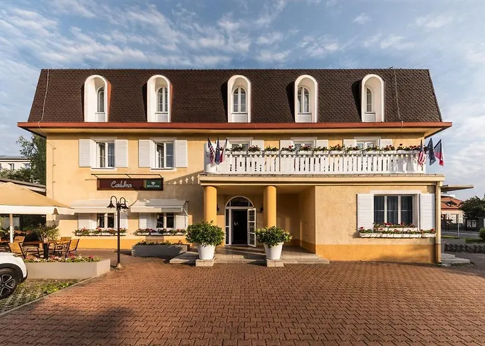 Prague Hotel Carl Inn Restaurant & Free Parking