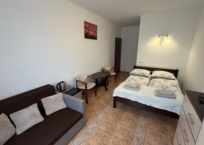 Hotel Tedi 2 Rewal