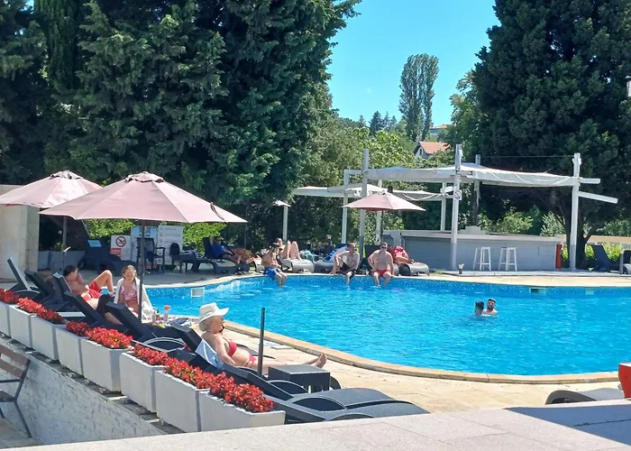 Detelina Hotel Złote Piaski