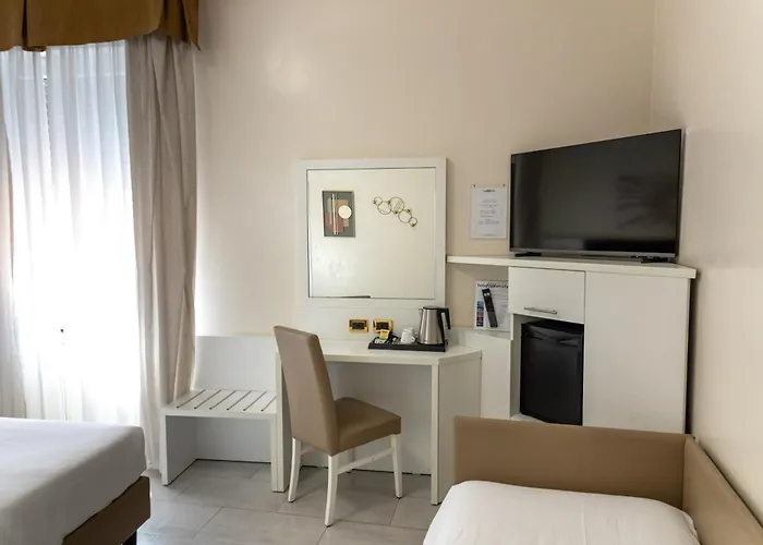 Hotel University Bolonia