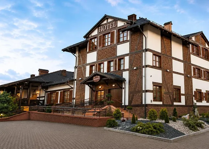 Hotel Skarbek Lubiń
