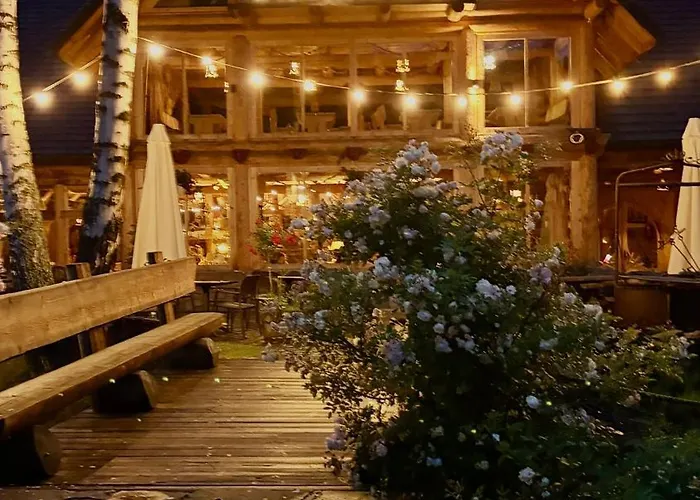 ZAJAZD BIAŁCZAŃSKI Dom Wypoczynkowy Restauracja blisko Stoków Narciarskich Białka Tatrzańska