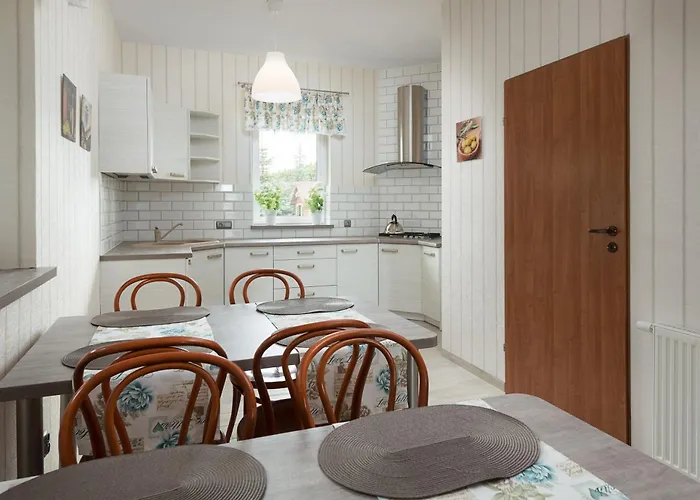 MaksMar-pokoje i apartamenty z widokem na morze Władysławowo