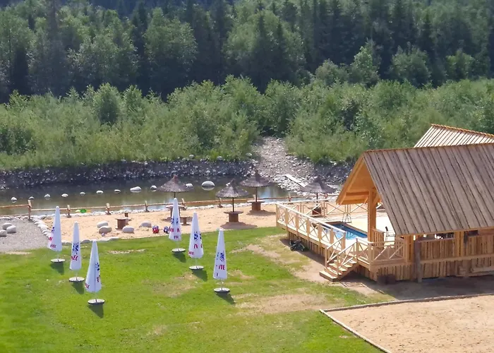 Hotel Skalny Brzeg Czarna Góra