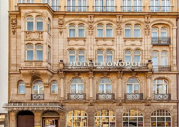 Hotel Monopol - Central Station Frankfurt nad Menem