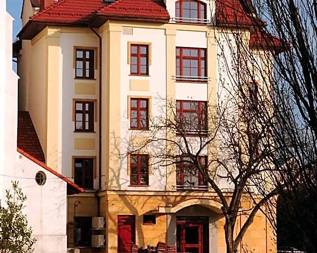 Hotel Arte Brzeg