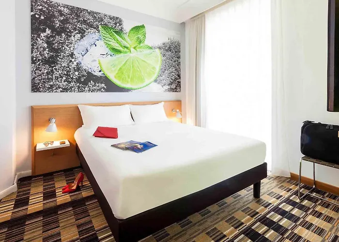 Hotel Ibis Styles Napoli Garibaldi