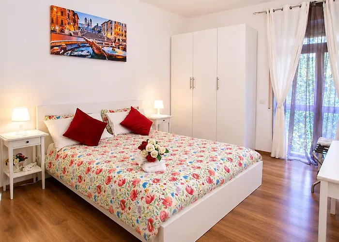 Sweet Rooms Piramide Bed And Breakfast Rzym