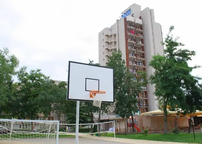 Hotel Iskar & Aquapark Słoneczny Brzeg