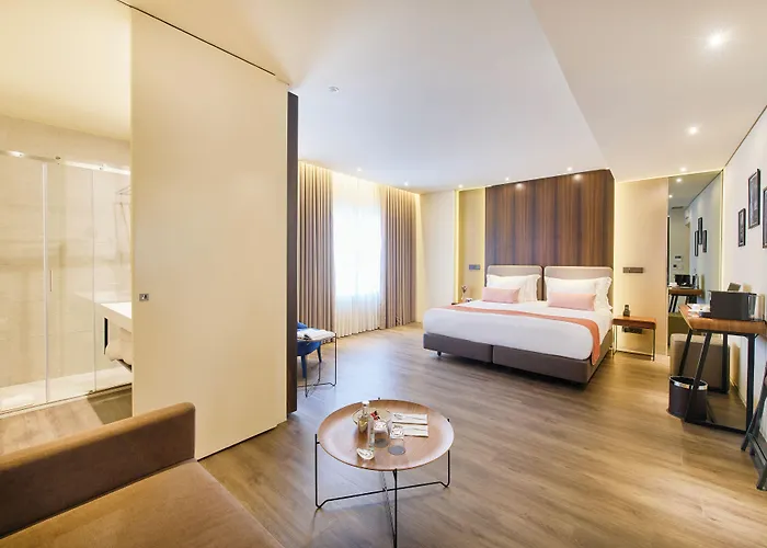 Hotel Moon & Sun Porto