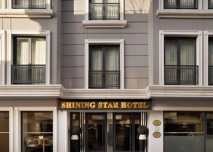 Shining Star Hotel Stambuł