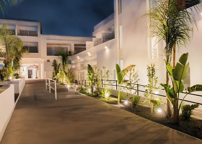 Abacus Suites Ajia Napa