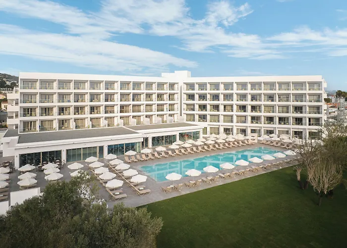Maris Grand Waterpark Resort Protaras