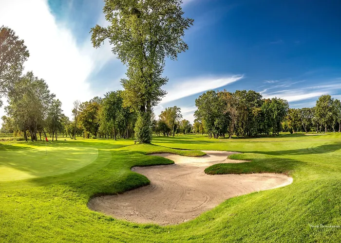 Anin Park Hotel Warszawa