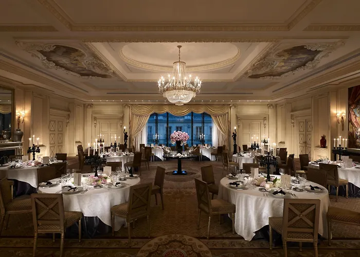 Shangri-La Paryż