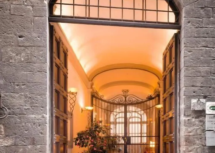 Hotel Torre Guelfa Palazzo Acciaiuoli Florencja