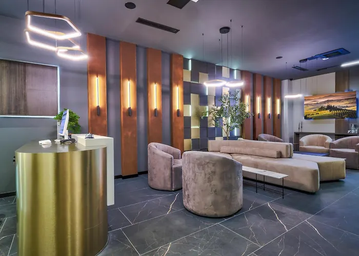 Plaza Hotel Warna