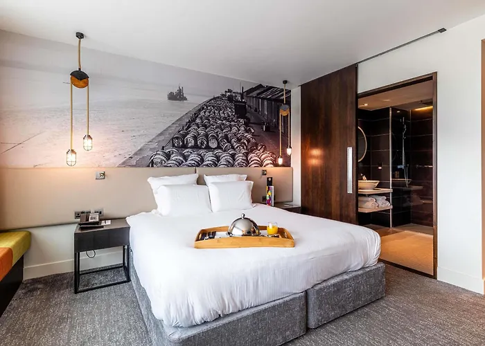 Pullman Liverpool