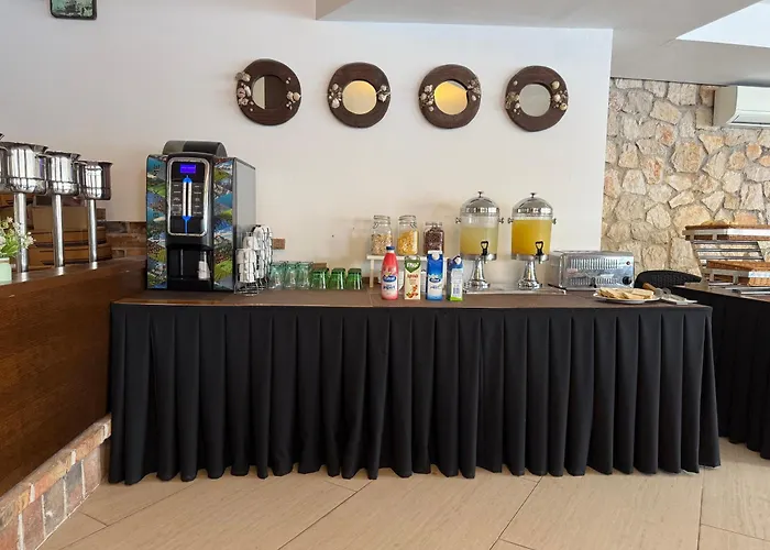 Hotel Belveder Pag Town