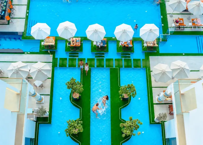 Royal Central Hotel And Resort The Palm Dubaj