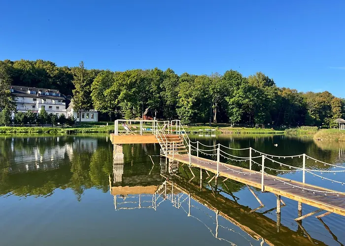 Hotel Gorzelanny Pokrzywna
